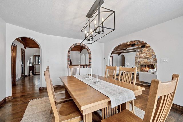 2045 LOST DAUPHIN ROAD, De Pere, WI 54115