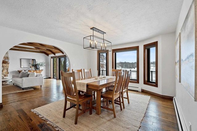 2045 LOST DAUPHIN ROAD, De Pere, WI 54115