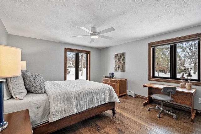 2045 LOST DAUPHIN ROAD, De Pere, WI 54115