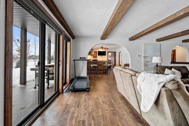 2045 LOST DAUPHIN ROAD, De Pere, WI 54115