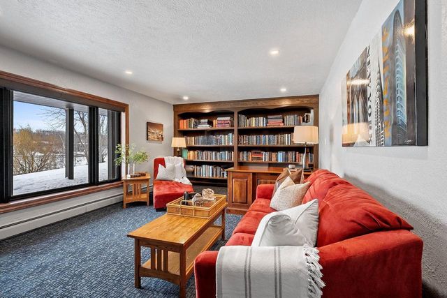 2045 LOST DAUPHIN ROAD, De Pere, WI 54115