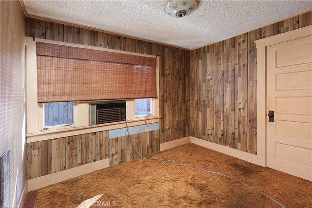 9211 Walnut, Bellflower, CA 90706