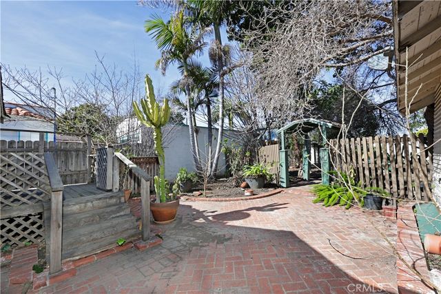 9211 Walnut, Bellflower, CA 90706