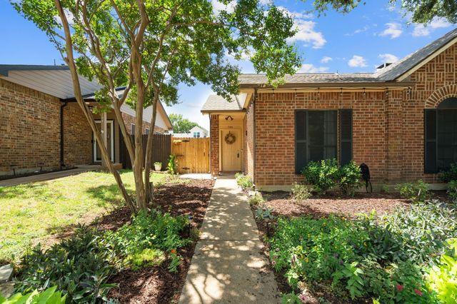 709 Normandy Drive, Euless, TX 76039