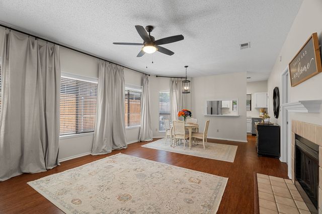 709 Normandy Drive, Euless, TX 76039