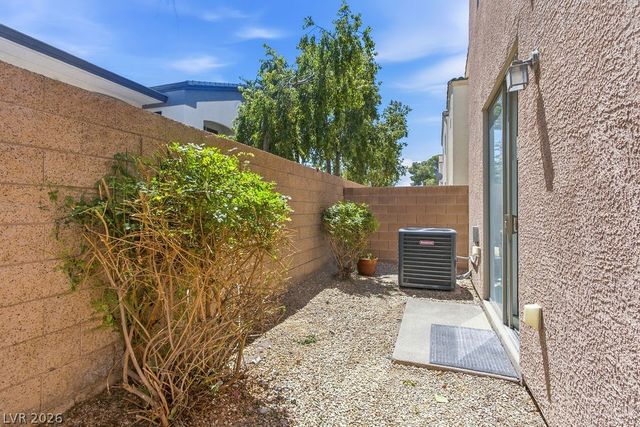 10214 Viterbo Street, Las Vegas, NV 89183