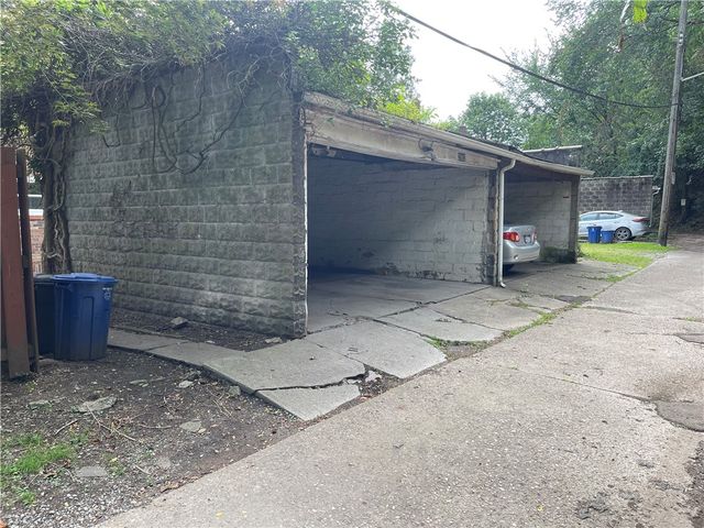 2862 Beechwood Blvd, Squirrel Hill, PA 15217