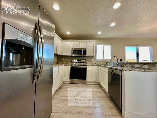 7670 Bentwater Drive, Fountain, CO 80817