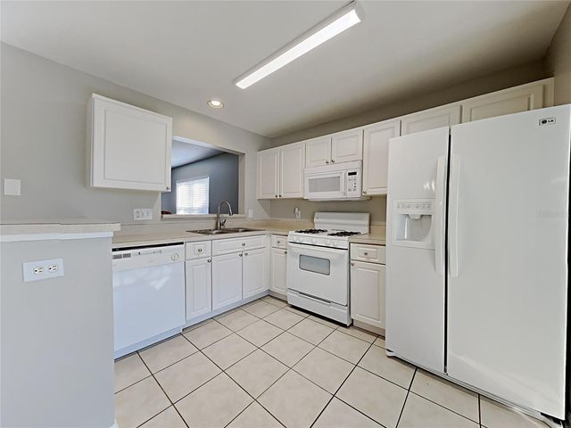 404 SUMMER SAILS DRIVE, Valrico, FL 33594
