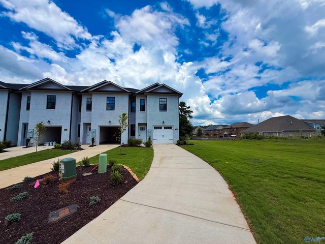 99 She Oak Drive, Huntsville, AL 35824