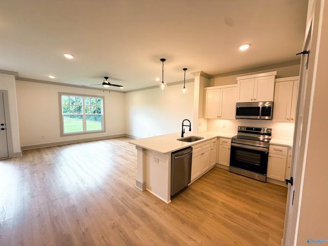 99 She Oak Drive, Huntsville, AL 35824