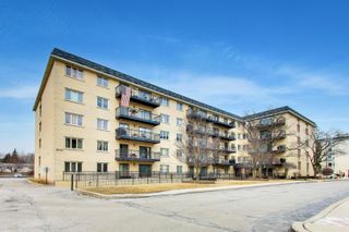 8610 Waukegan Road 302, Morton Grove, IL 60053