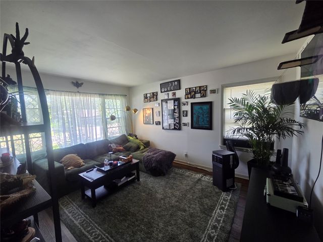 2020 W 46th Street, Tulsa, OK 74107