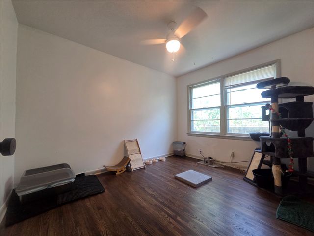 2020 W 46th Street, Tulsa, OK 74107