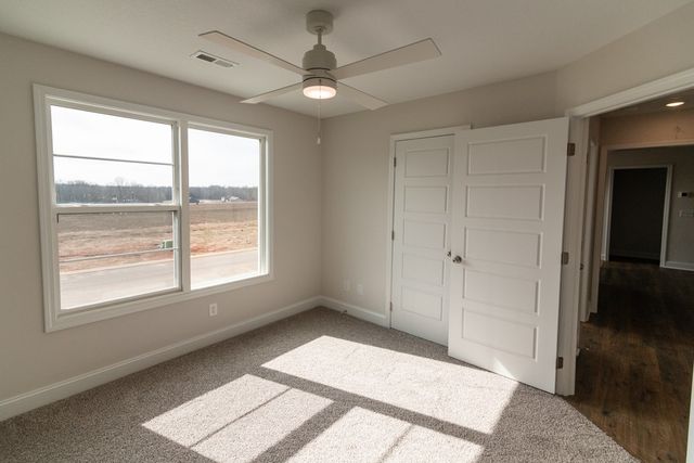 1549 Hidden Creek Trail, Clarksville, TN 37043