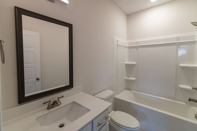 1549 Hidden Creek Trail, Clarksville, TN 37043