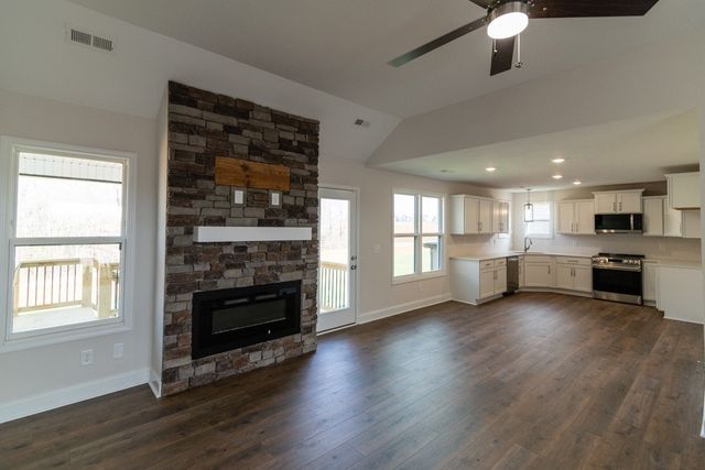 1549 Hidden Creek Trail, Clarksville, TN 37043