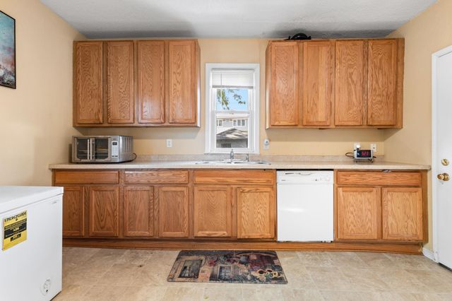 513 Van Buren Avenue, Saint Paul, MN 55103