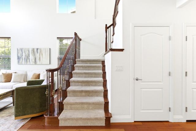 1892 Loring Ln, Lincoln, CA 95648