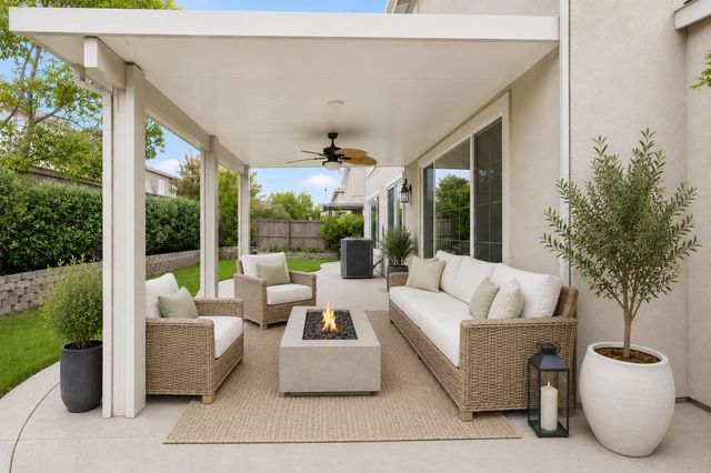1892 Loring Ln, Lincoln, CA 95648