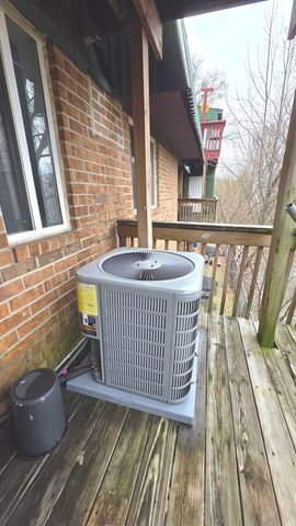 1992 Tall Oaks Drive 2B, Aurora, IL 60505