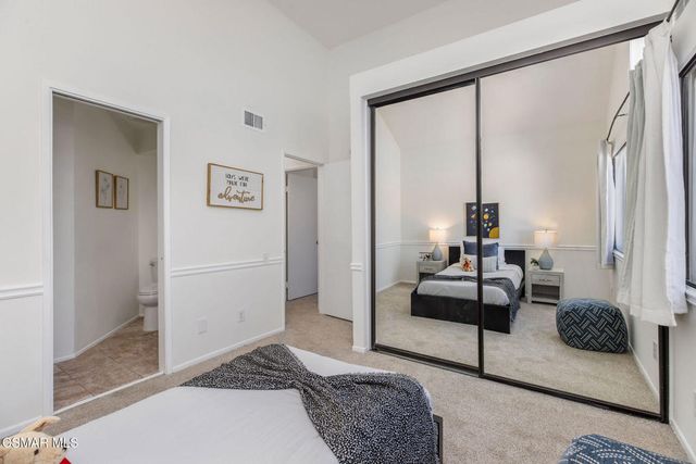 1109 Tivoli Lane 122, Simi Valley, CA 93065