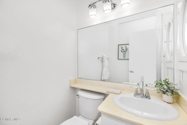 1109 Tivoli Lane 122, Simi Valley, CA 93065