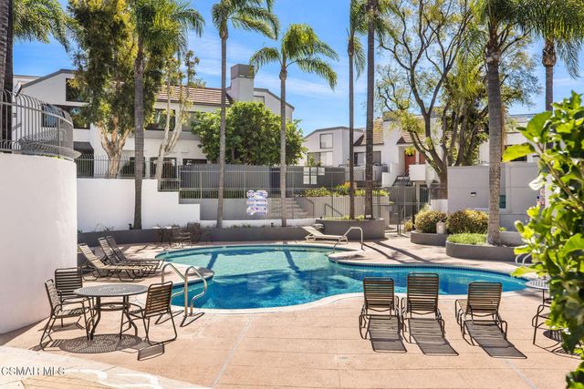 1109 Tivoli Lane 122, Simi Valley, CA 93065