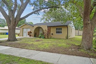2261 CRYSTAL GROVE LANE, Lakeland, FL 33801