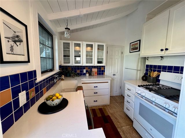 16692 Bayview Drive, Huntington Beach, CA 90742