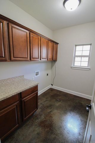 3020 Cloudberry Drive, Conway, AR 72032