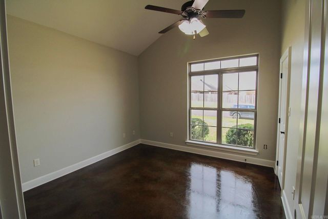 3020 Cloudberry Drive, Conway, AR 72032