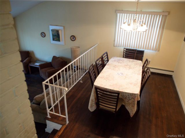 1277 Lednam Court, Merrick, NY 11566