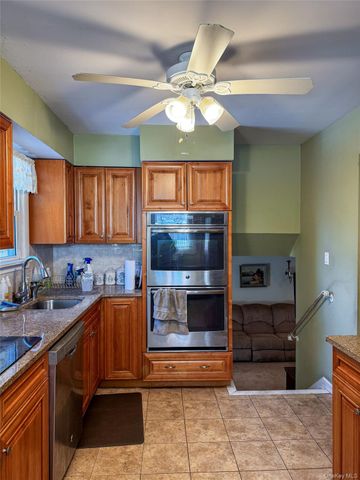 1277 Lednam Court, Merrick, NY 11566