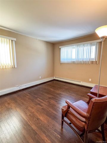 1277 Lednam Court, Merrick, NY 11566