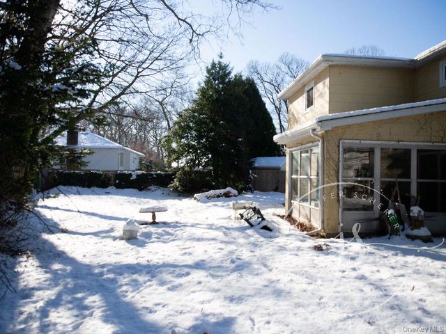 1277 Lednam Court, Merrick, NY 11566