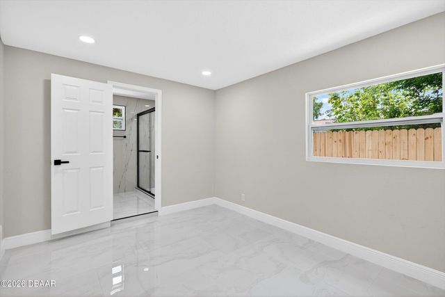 1359 Wright Street, Daytona Beach, FL 32117