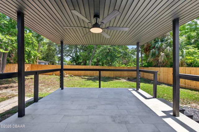 1359 Wright Street, Daytona Beach, FL 32117