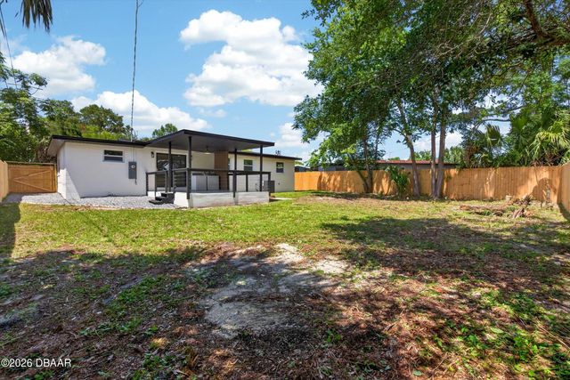 1359 Wright Street, Daytona Beach, FL 32117