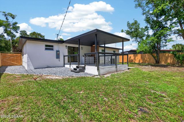 1359 Wright Street, Daytona Beach, FL 32117