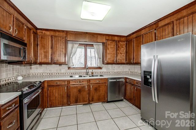 114 Old Mine Road, Mount Holly, NC 28120