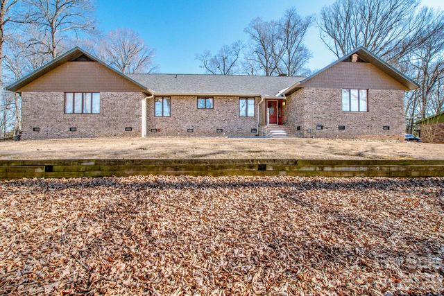 114 Old Mine Road, Mount Holly, NC 28120