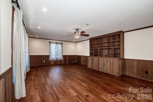 114 Old Mine Road, Mount Holly, NC 28120