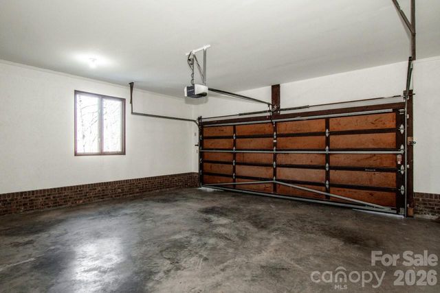 114 Old Mine Road, Mount Holly, NC 28120