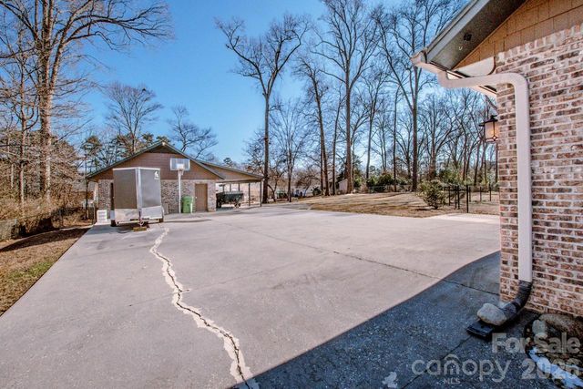 114 Old Mine Road, Mount Holly, NC 28120