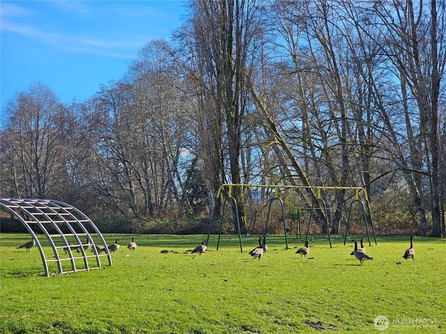 121 Bay View Avenue, Brinnon, WA 98320