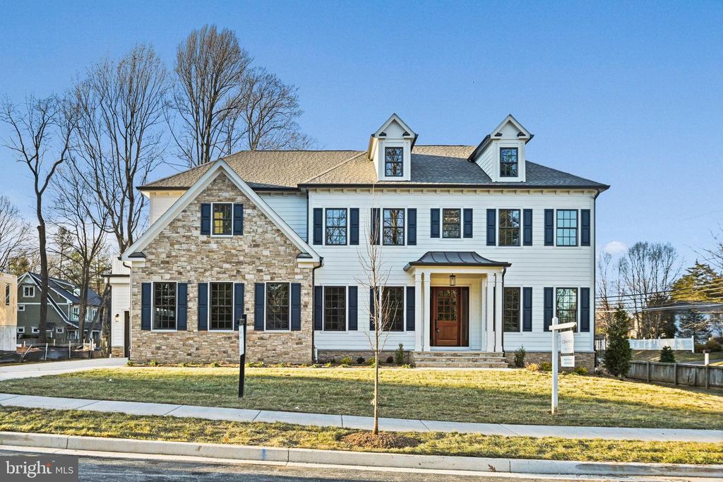 901 ECHOLS ST SE, Vienna, VA 22180