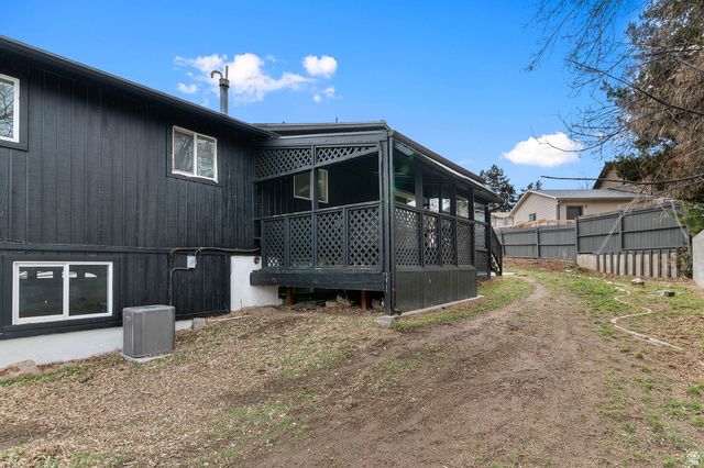 2197 E THISTLEWOOD WAY, Sandy, UT 84092