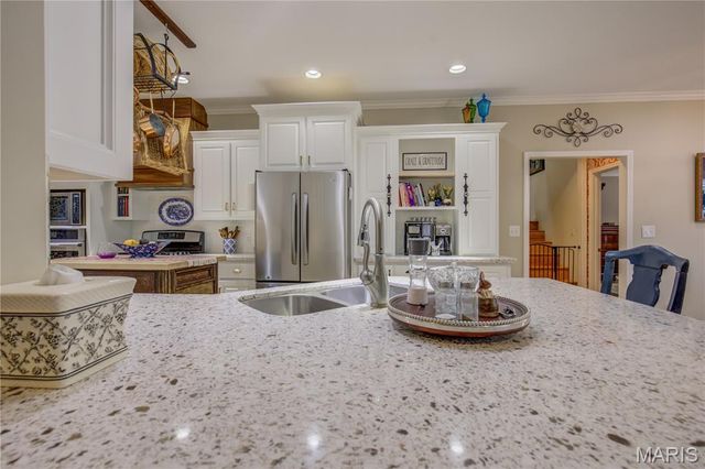 504 Thornwood Ave, Sikeston, MO 63801