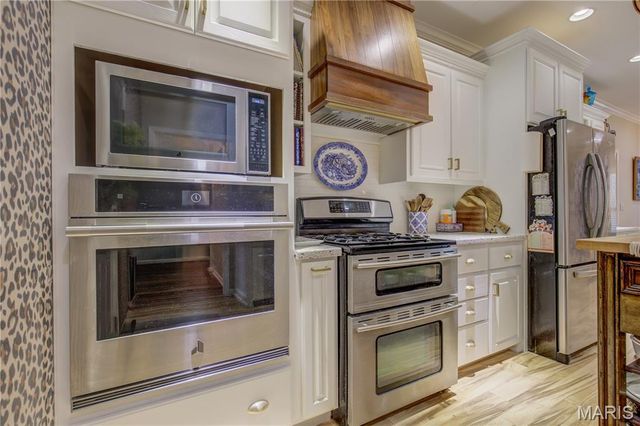 504 Thornwood Ave, Sikeston, MO 63801